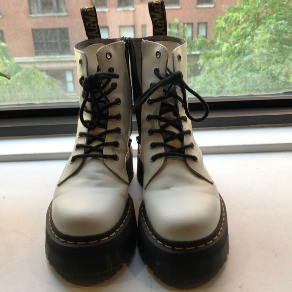 Dr. Martens Shoes - White doc marten jadon
